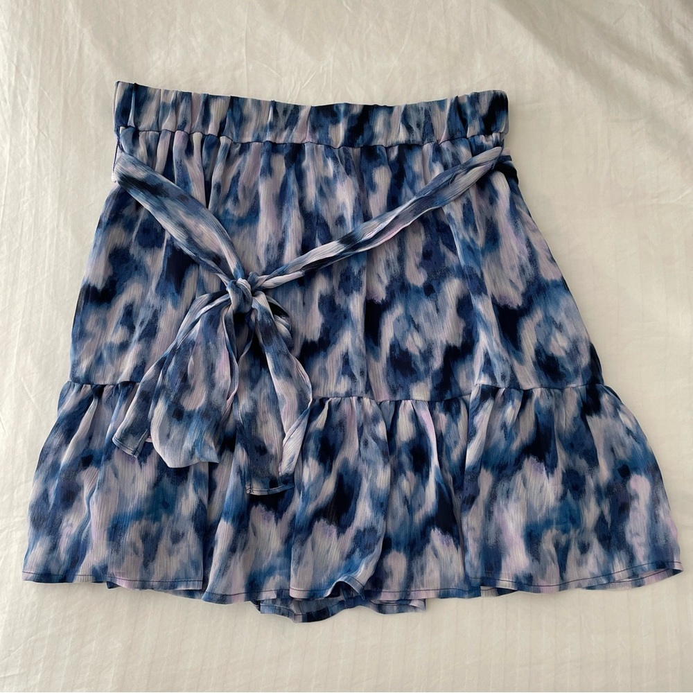 Banana Republic | NWT Short Ruffled Skirt - Size M